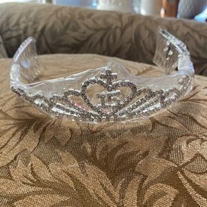 Sparkling Silver Tiara 15